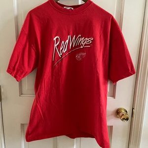 Vintage Red Wings shirt